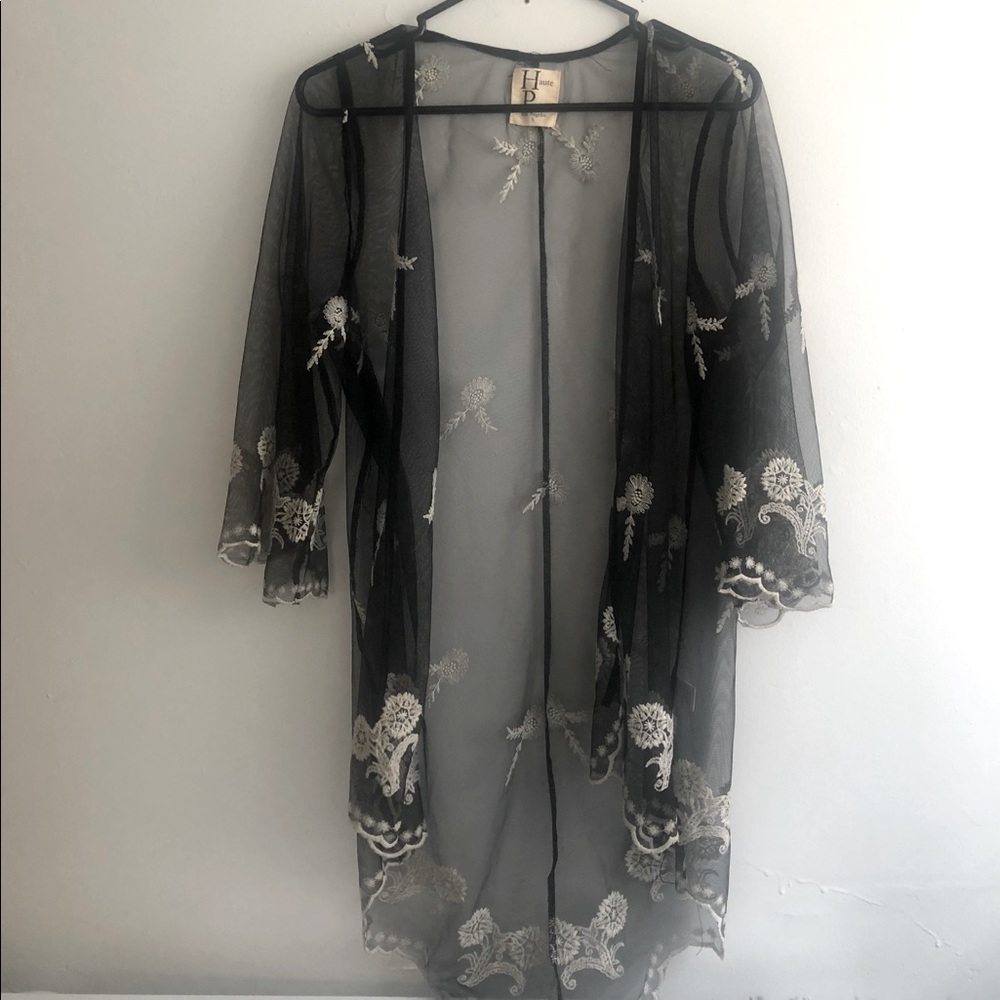 ‼️DONATED‼️ Haute Project Los Angeles  Embroidered Sheer Sleeve Tunic/Kimono